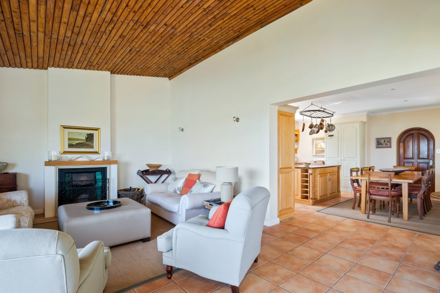 4 Bedroom Property for Sale in The Heads Western Cape